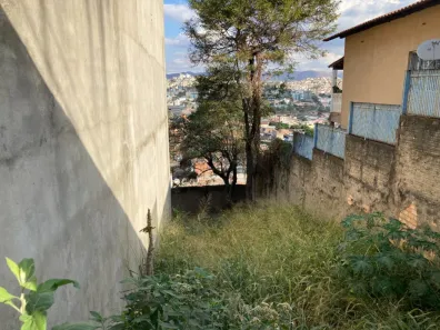 Lote/Terreno à venda, 180m² no Industrial, Contagem