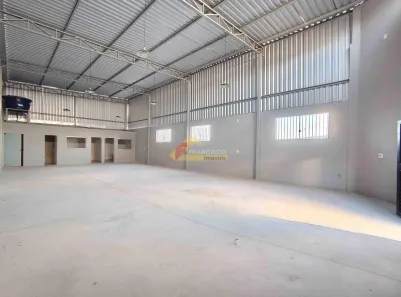 Galpão/Depósito/Armazém para alugar, 200m² no Interlagos, Divinópolis