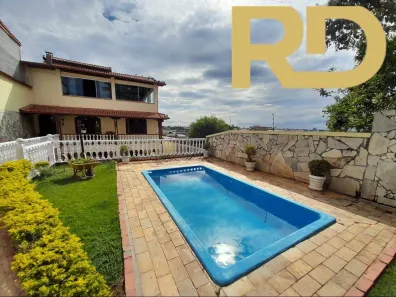 Casa com 3 Quartos à venda, 407m² no Vera Cruz, Belo Horizonte