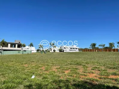 Lote/Terreno à venda, 960m² no Granja Marileusa, Uberlândia