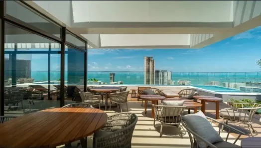 Apartamento com 2 Quartos à venda, 65m² no Meireles, Fortaleza