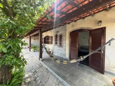 Casa com 3 Quartos à venda, 197m² no Centro, Araruama