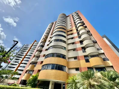 Apartamento com 3 Quartos à venda, 143m² no Cocó, Fortaleza