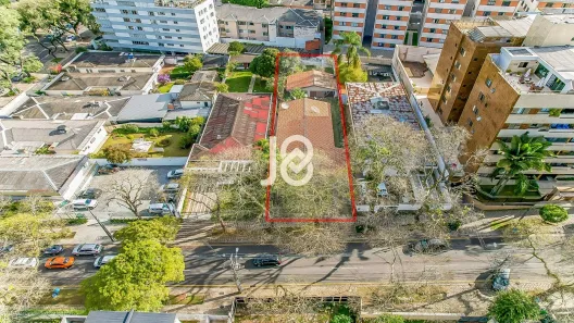 Casa com 4 Quartos à venda, 281m² no Água Verde, Curitiba