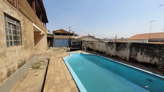 Casa com 5 Quartos à venda, 437m² no Inconfidentes, Contagem