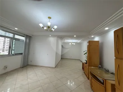 Apartamento com 3 Quartos para alugar, 172m² no Gonzaga, Santos