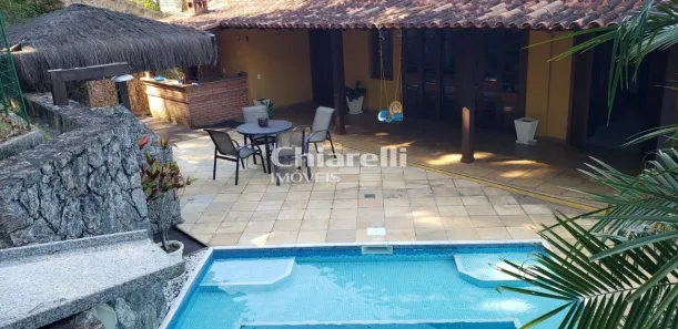Casa de Condomínio com 4 Quartos à venda, 430m² no Piratininga, Niterói