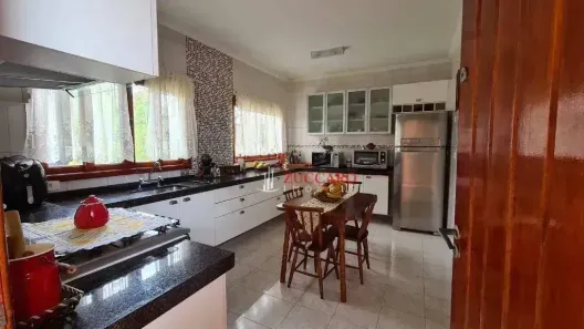 Sobrado com 4 Quartos à venda, 192m² no Vila Moreira, Guarulhos