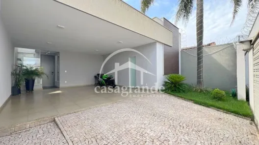 Casa com 3 Quartos à venda, 174m² no Segismundo Pereira, Uberlândia