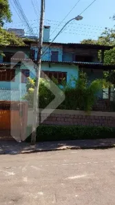 Casa com 3 Quartos à venda, 297m² no Passo da Areia, Porto Alegre