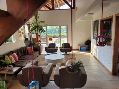 Casa de Condomínio com 3 Quartos à venda, 240m² no Serra dos Lagos (Jordanésia), Cajamar