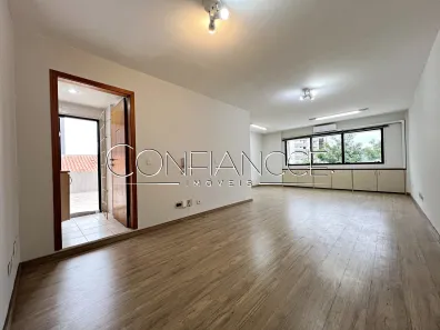 Sala Comercial com 1 Quarto à venda, 60m² no Água Verde, Curitiba