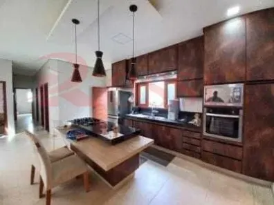 Casa com 3 Quartos à venda, 210m² no Jardim Dona Regina Picelli, Rio Claro
