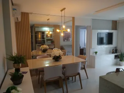 Apartamento com 2 Quartos à venda, 76m² no Centro, Camboriú
