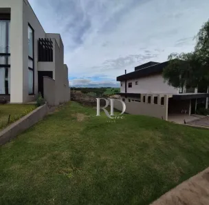 Lote/Terreno à venda, 256m² no Gleba Simon Frazer, Londrina