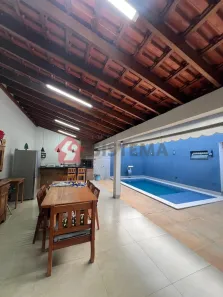 Casa com 3 Quartos à venda, 304m² no Vila Santa Izabel, Presidente Prudente