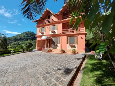 Casa com 8 Quartos à venda, 505m² no Mury, Nova Friburgo