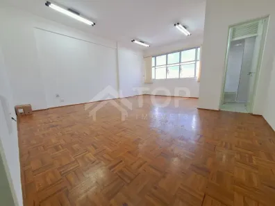 Sala Comercial para alugar, 35m² no Centro, São Carlos