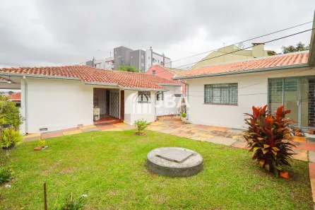 Casa com 3 Quartos à venda, 172m² no Novo Mundo, Curitiba