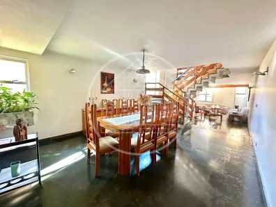 Sobrado com 3 Quartos à venda, 300m² no Interlagos, São Paulo