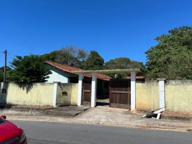 Casa com 3 Quartos à venda, 900m² no Centro, Araruama