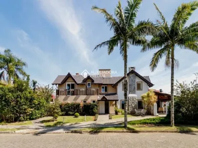 Casa com 5 Quartos à venda, 350m² no Jurerê Internacional, Florianópolis