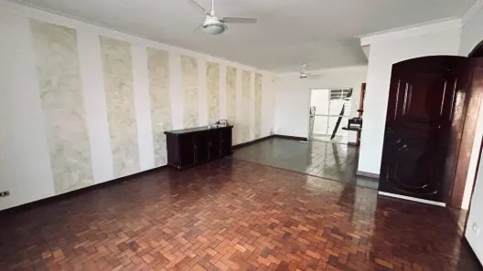 Casa com 3 Quartos à venda, 200m² no Vila Rezende, Piracicaba