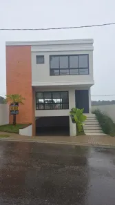 Casa de Condomínio com 3 Quartos à venda, 290m² no Santa Cândida, Curitiba