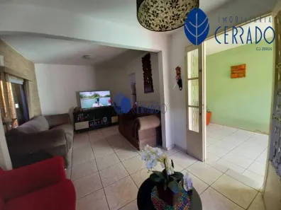 Casa com 3 Quartos à venda, 150m² no Vila Jussara, Anápolis