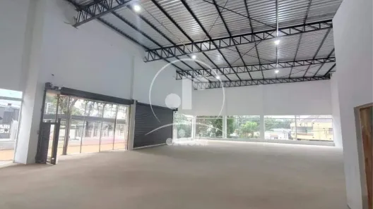 Sala Comercial para alugar, 396m² no Vila Scarpelli, Santo André