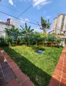 Casa com 3 Quartos para alugar, 168m² no Vila Valparaíso, Santo André