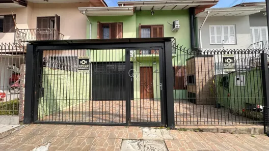 Sobrado com 3 Quartos à venda, 114m² no Santa Lúcia, Caxias do Sul