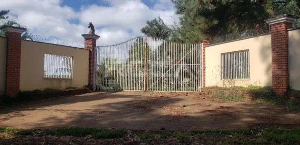 com 3 Quartos à venda, 2265m² no Área Rural de São Carlos, São Carlos