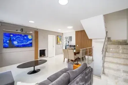 Sobrado com 3 Quartos à venda, 157m² no Bom Retiro, Curitiba