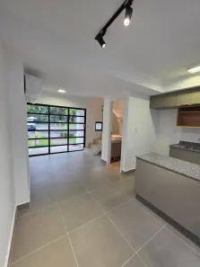 Casa de Condomínio com 2 Quartos para alugar, 100m² no Ponta Negra, Manaus