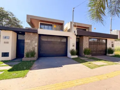 Sobrado com 3 Quartos à venda, 223m² no Jardim Atlântico, Goiânia