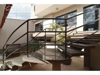 Sobrado com 5 Quartos à venda, 385m² no Vila Metalúrgica, Santo André