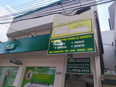Sala Comercial para alugar, 130m² no Centro, Cascavel