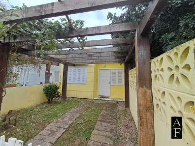 Casa com 2 Quartos à venda, 62m² no Ambrósio, Garopaba