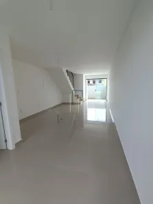 Sobrado com 2 Quartos à venda, 98m² no Perequê, Porto Belo