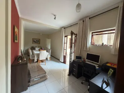 Casa com 2 Quartos à venda, 140m² no Jardim Rosália Alcolea, Sorocaba
