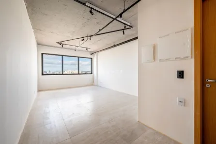 Sala Comercial para alugar, 30m² no Cristo Redentor, Porto Alegre