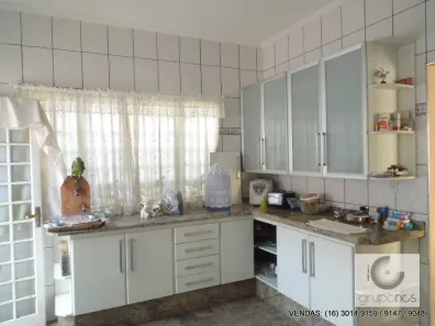 Casa com 3 Quartos à venda, 444m² no Centro, Araraquara