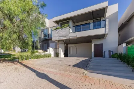Sobrado com 4 Quartos à venda, 253m² no Gleba Simon Frazer, Londrina