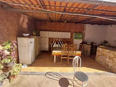 Casa com 3 Quartos à venda, 250m² no , Itatiaiuçu