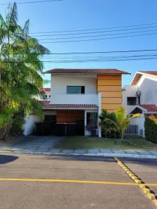 Casa de Condomínio com 3 Quartos à venda, 250m² no Parque 10 de Novembro, Manaus
