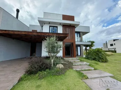 Casa de Condomínio com 3 Quartos à venda, 240m² no Remanso, Xangri-lá