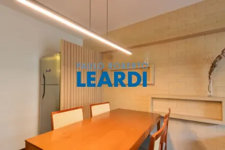 Flat com 2 Quartos à venda, 75m² no Cerqueira César, São Paulo