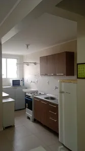 Apartamento com 2 Quartos para alugar, 50m² no Centro, Pelotas