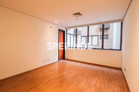 Sala Comercial para alugar, 22m² no Moinhos de Vento, Porto Alegre